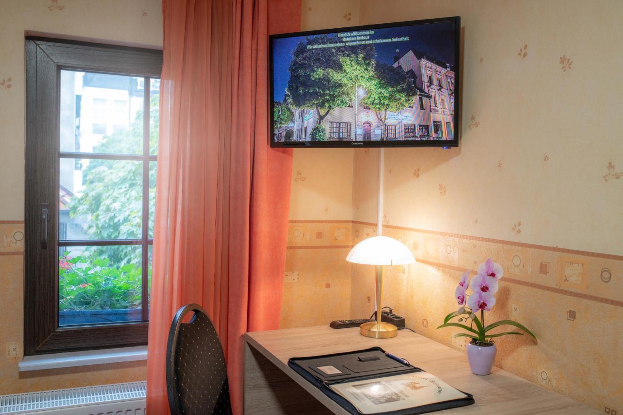 Hotel Am Rathaus Menden Ngoại thất bức ảnh