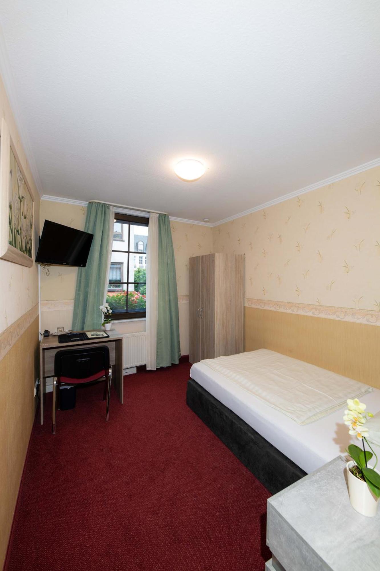 Hotel Am Rathaus Menden Ngoại thất bức ảnh